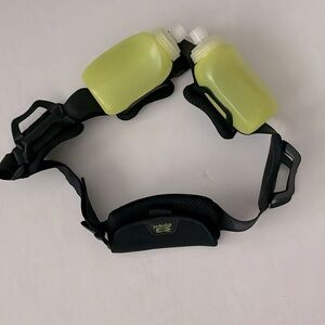 Amphipod RunLite Hydration Belt